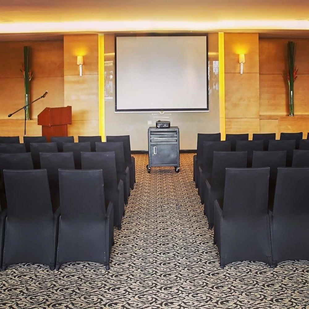 เควส เซอร์วิส เรสซิเดนซ์ Apartment Cebu ภายนอก รูปภาพ