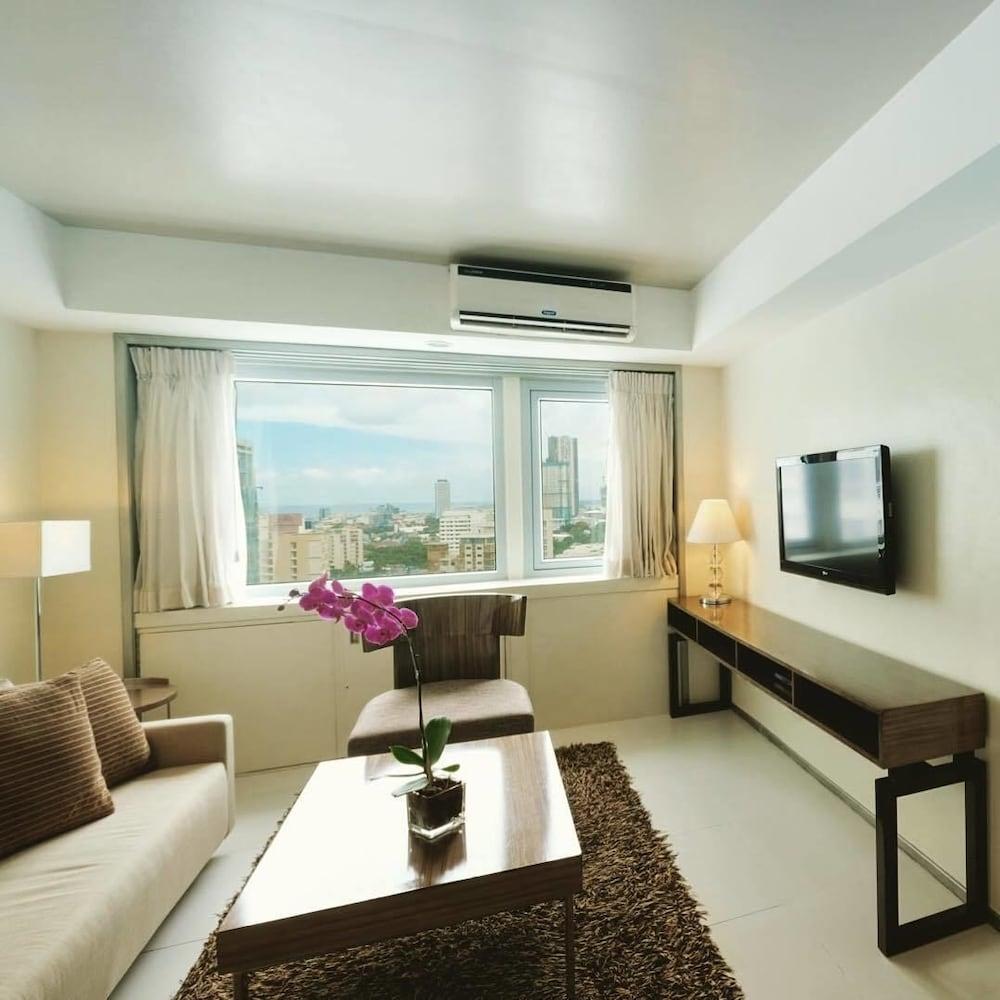 เควส เซอร์วิส เรสซิเดนซ์ Apartment Cebu ภายนอก รูปภาพ